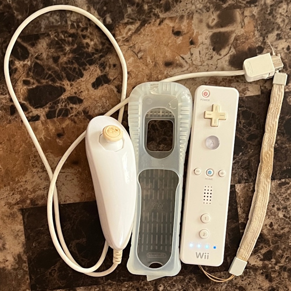 White Wii Remote and Nunchuk Set